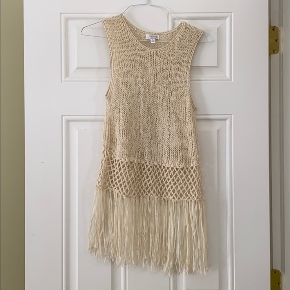 Charming Charlie detailed tank